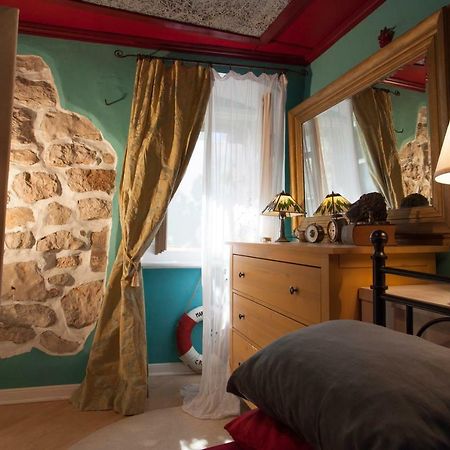 Appartement Barbarossa House With Parking à Cres Extérieur photo