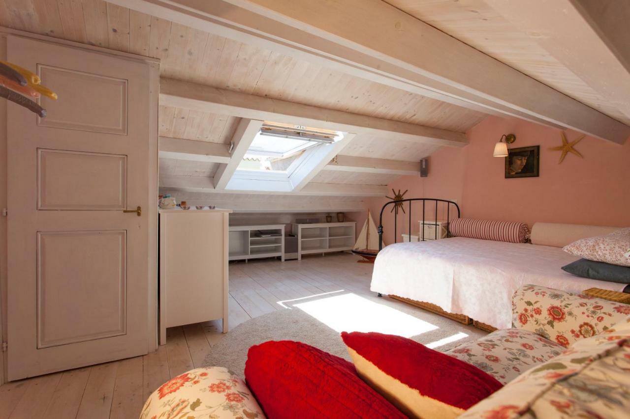Appartement Barbarossa House With Parking à Cres Extérieur photo