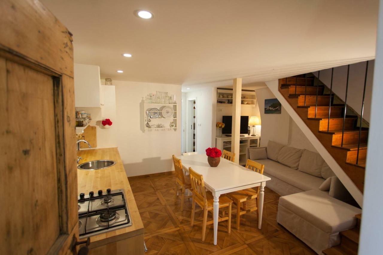 Appartement Barbarossa House With Parking à Cres Extérieur photo