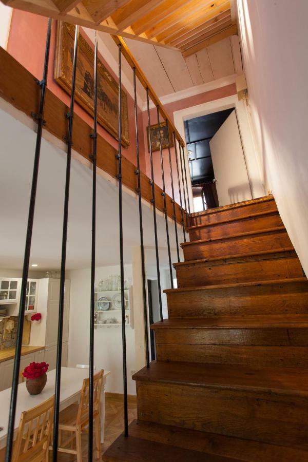 Appartement Barbarossa House With Parking à Cres Extérieur photo