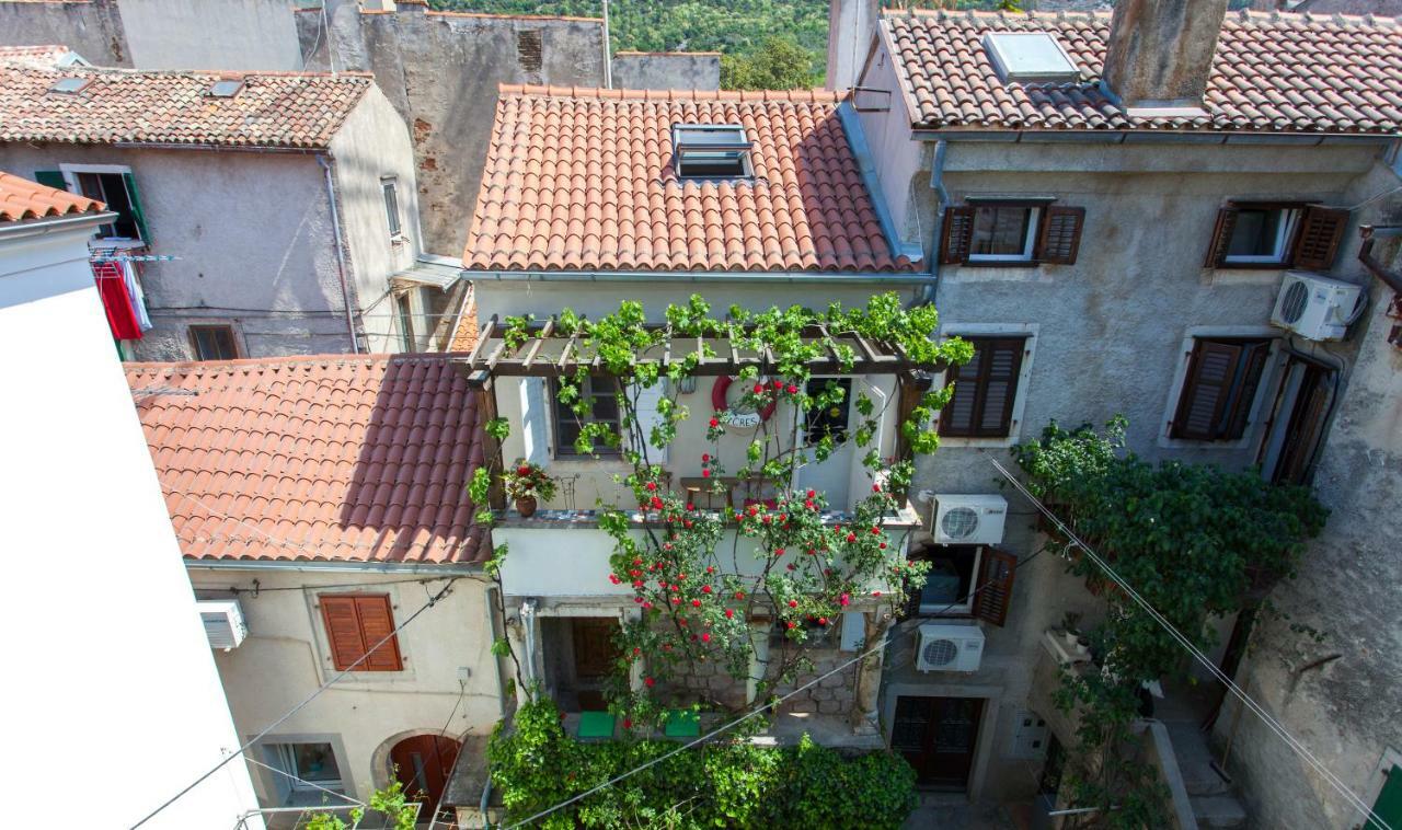 Appartement Barbarossa House With Parking à Cres Extérieur photo