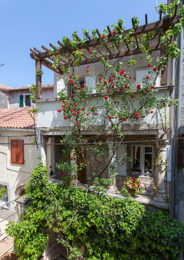 Appartement Barbarossa House With Parking à Cres Extérieur photo